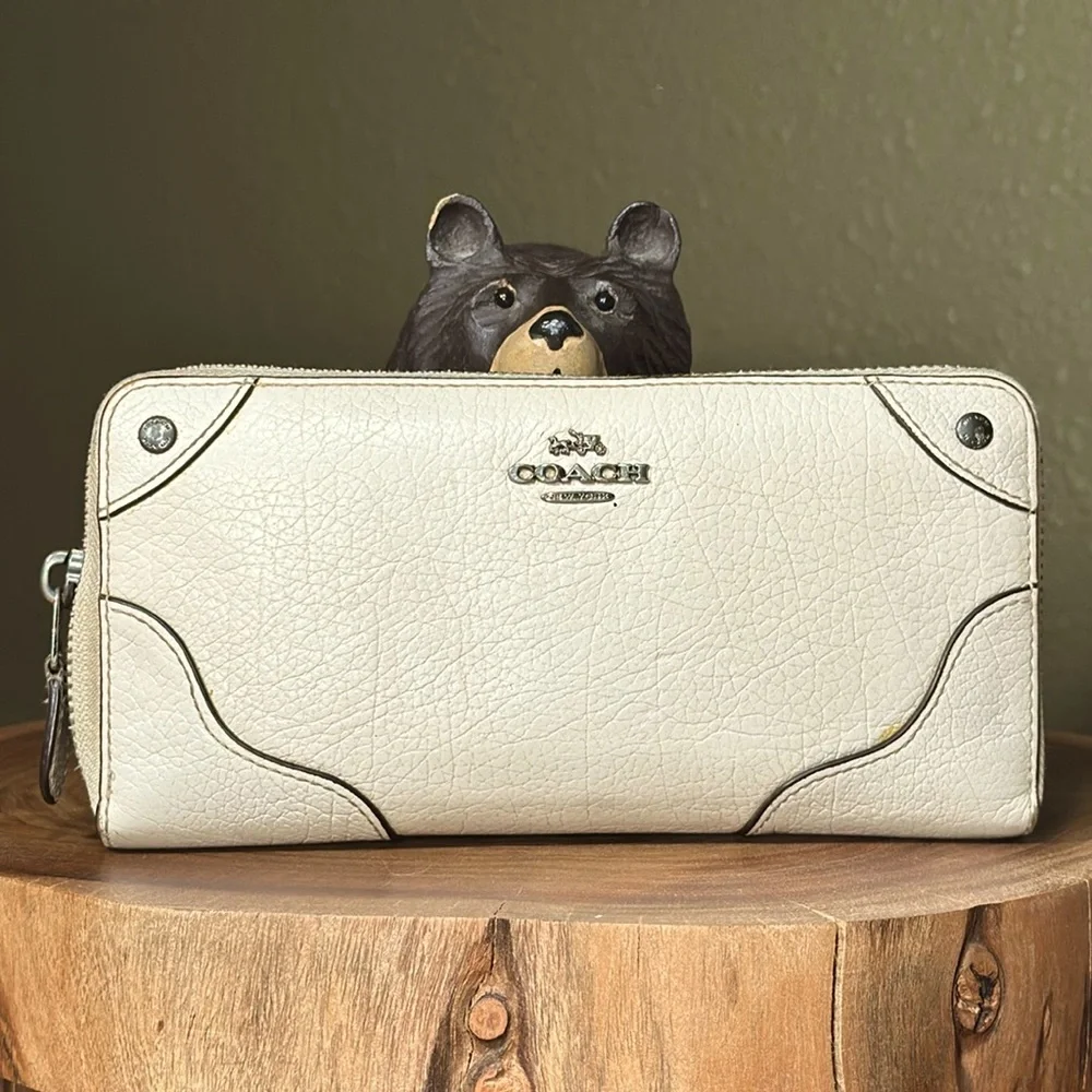 COACH Mickie Accordion Wallet in Grain Leather - Picture 1 of 16
